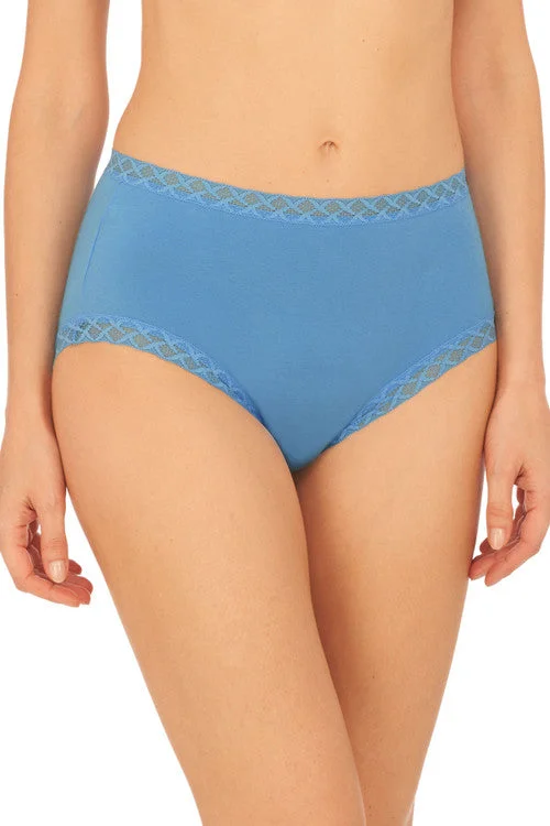 Women's bikini - style briefs with a scalloped edgeBliss Full Brief