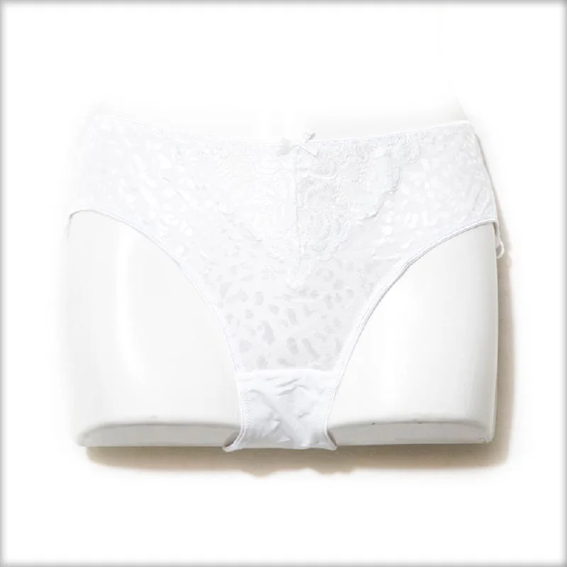 silk - lined women thongs for a touch of luxuryWomen’s Very Sexy Style Bikini Thong Pantie - White