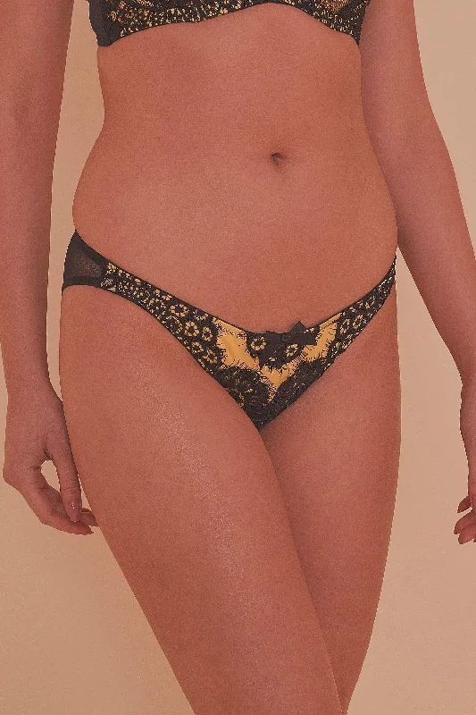 Women's string briefs with a metallic accentJaquelina Mustard Contrast Brazilian Brief Core