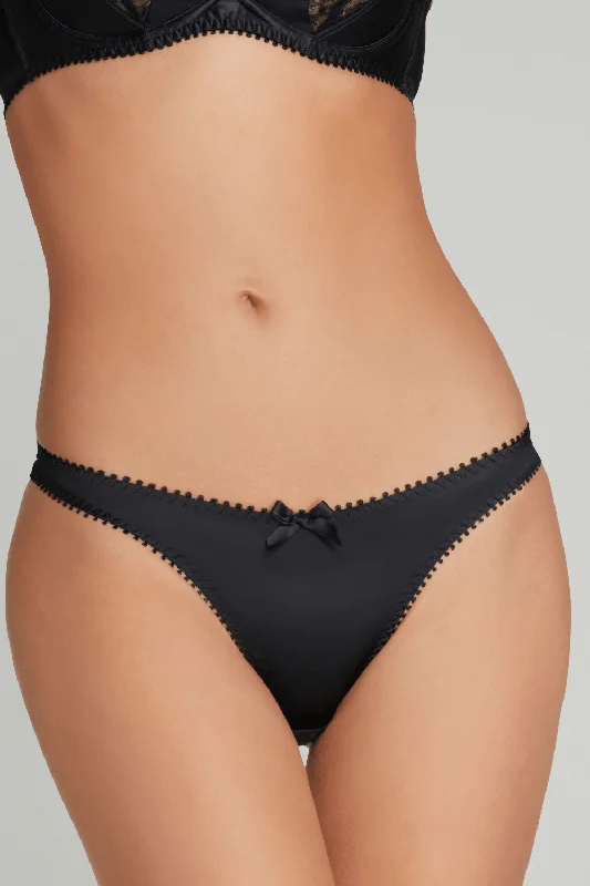 seamless breathable women thongs for a gentle and comfortable fitRyan Thong, Size 6 (UK 16)