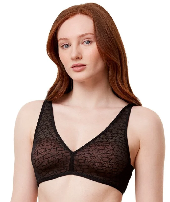 Women's unpadded bras for a natural lookTriumph Signature Sheer Padded Wire-free Bra - Black