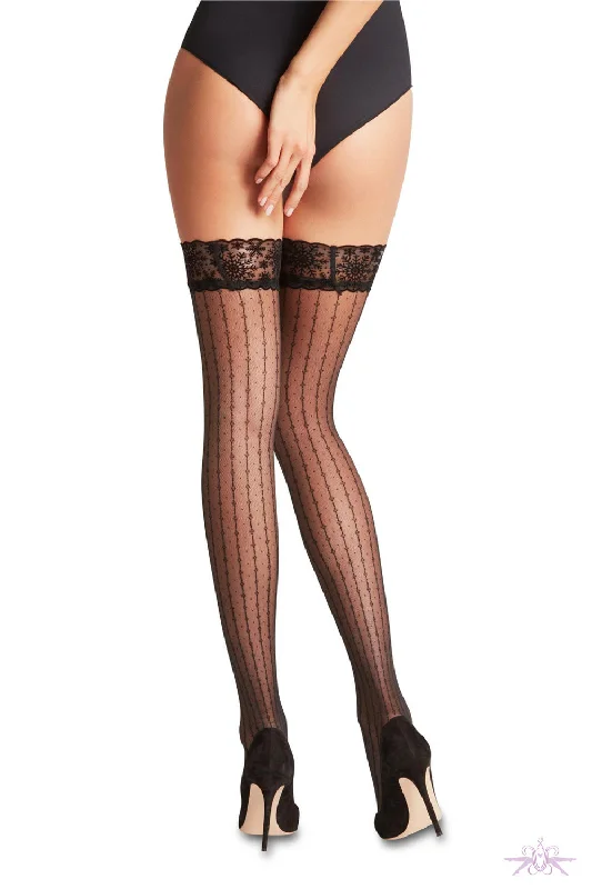 Stretchable stockings for a customizable fitFalke Secrecy Hold Ups