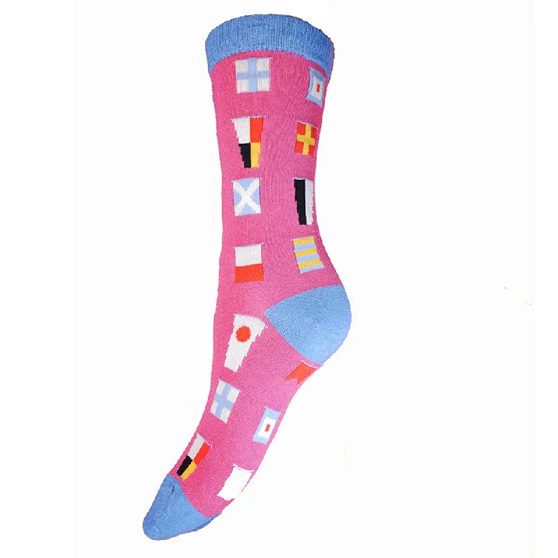 Women's ankle socks with a frilly edgeShips Flags Bamboo Socks